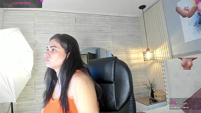 Snapshot of sussy__stone chatting on March 6, 2026, 12:12 pm sussy stone online show from March 6, 2026, 12:12 pm