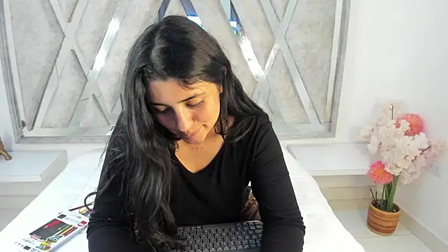 Danna 777  online show from March 10, 2025, 11:49 pm