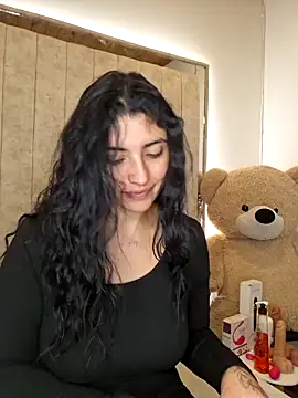 Danna 777  online show from July 1, 2026, 11:37 pm