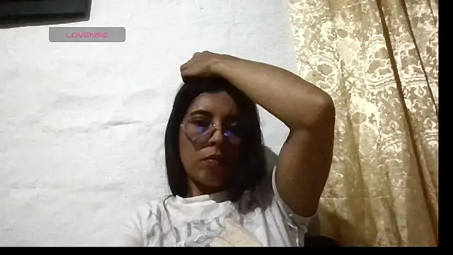 stefany sexxx online show from March 7, 2026, 2:08 am