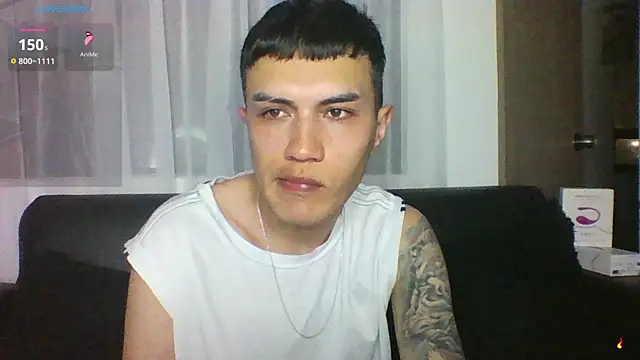 Snapshot of Tifanny_Sweett chatting on November 3, 2025, 3:52 am Tifanny Sweett online show from November 3, 2025, 3:52 am