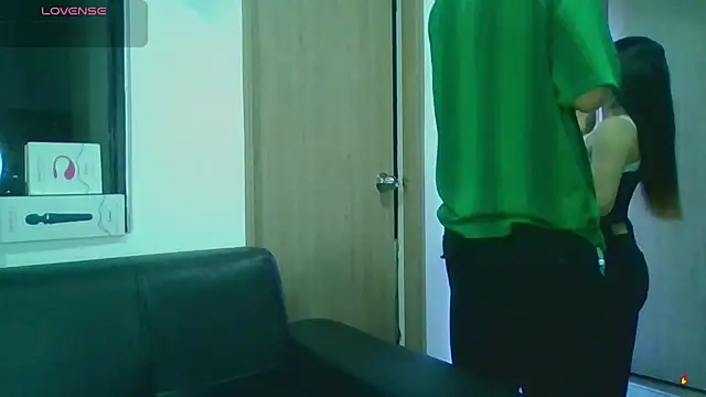 Tifanny Sweett online show from January 16, 2026, 1:20 am