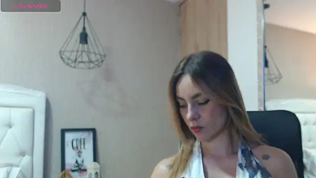 Samantha buny online show from July 12, 2026, 5:09 am