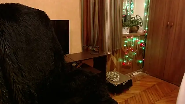 Snapshot of Miss_Tress chatting on January 31, 2025, 7:08 pm Miss Tress online show from January 31, 2025, 7:08 pm