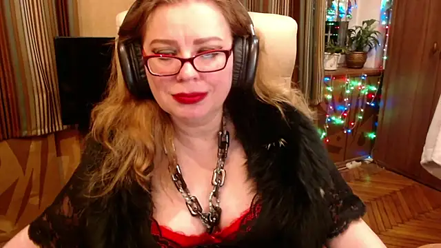 Miss Tress online show from February 17, 2026, 6:58 pm