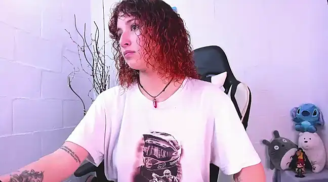 Snapshot of valent_27 chatting on December 31, 2024, 3:12 am valent 27 online show from December 31, 2024, 3:12 am