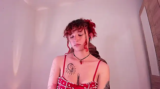 Snapshot of valent_27 chatting on February 13, 2025, 6:41 am valent 27 online show from February 13, 2025, 6:41 am