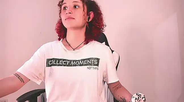 Snapshot of valent_27 chatting on February 22, 2025, 4:40 am valent 27 online show from February 22, 2025, 4:40 am