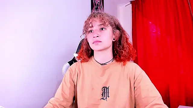 Snapshot of valent_27 chatting on September 9, 2025, 4:28 pm valent 27 online show from September 9, 2025, 4:28 pm