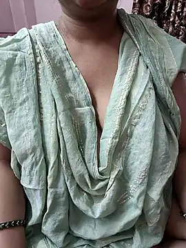 cuteyqueen online show from September 22, 2025, 9:11 am