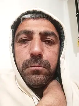 Snapshot of Muratcanik44 chatting on February 3, 2026, 9:31 pm Muratcanik44 online show from February 3, 2026, 9:31 pm