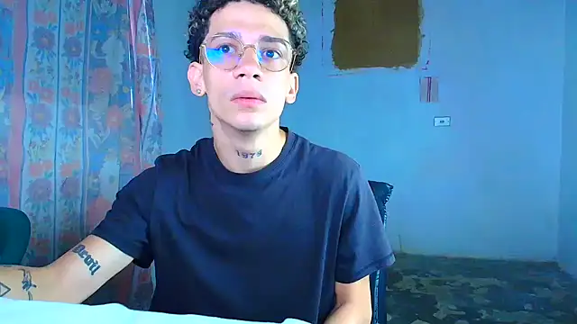 mateodeamjo online show from February 3, 2026, 1:16 pm