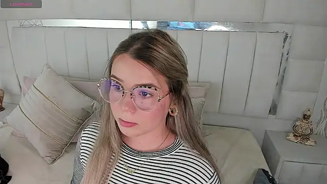 1m dalhia online show from February 20, 2025, 8:25 pm