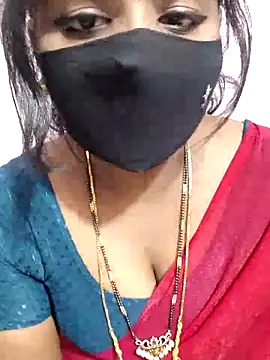 louise92 online show from February 2, 2025, 5:26 pm