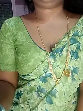 louise92 online show from March 29, 2026, 8:14 am