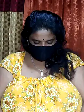 Snapshot of Dusto_Meye chatting on December 17, 2024, 12:33 pm Dusto Meye online show from December 17, 2024, 12:33 pm