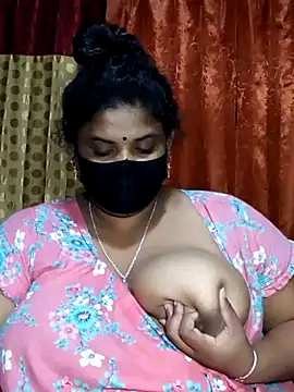 Snapshot of Dusto_Meye chatting on March 16, 2025, 8:32 pm Dusto Meye online show from March 16, 2025, 8:32 pm