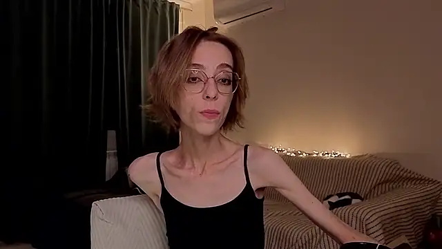 amber quell here online show from February 26, 2026, 5:34 pm