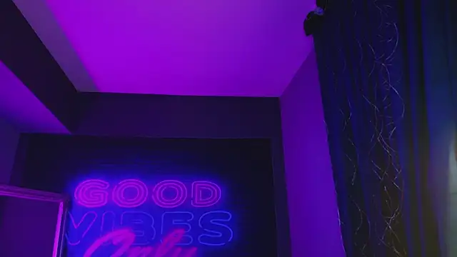 AriaVoss online show from January 31, 2025, 3:20 am