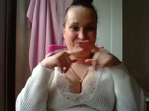  squirty cum lady  online show from February 28, 2025, 12:09 pm