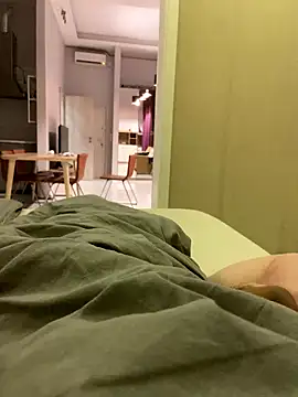 fekedaniel1999 online show from January 15, 2026, 11:08 pm