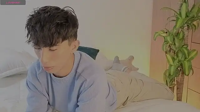 Snapshot of FabianPriince chatting on October 10, 2025, 8:08 pm FabianPriince online show from October 10, 2025, 8:08 pm