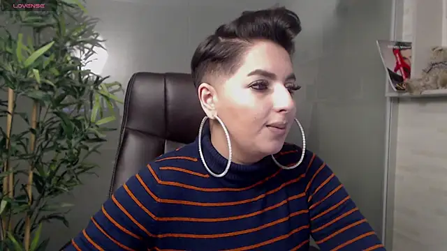 BustyAllyy online show from February 21, 2025, 10:59 pm