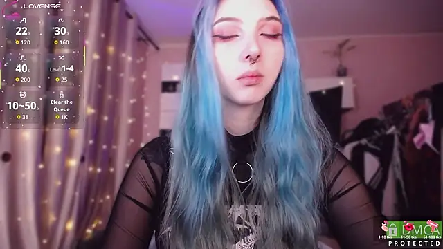 JustMeowGirl online show from February 11, 2026, 4:39 am