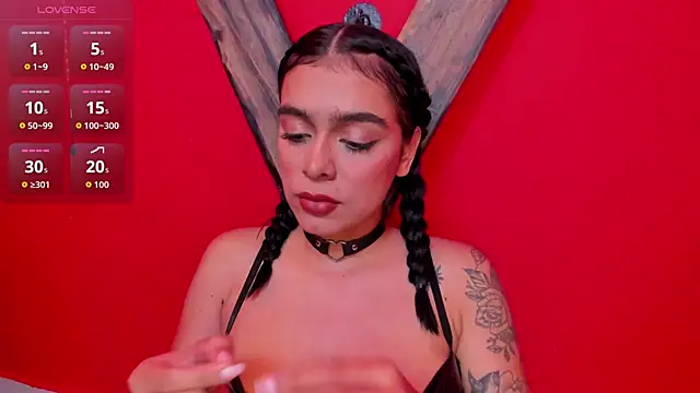 Foxy Assh  online show from May 20, 2026, 4:40 am