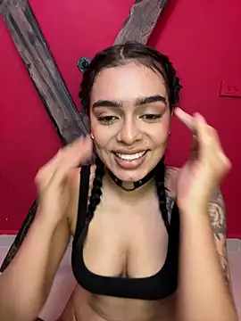 Foxy Assh  online show from June 3, 2026, 7:11 am