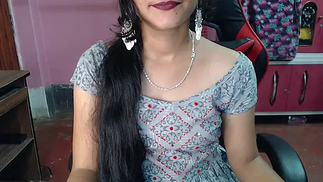 Angel Alison  online show from March 1, 2025, 9:15 pm