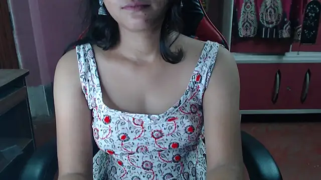 Angel Alison  online show from October 27, 2025, 6:12 pm