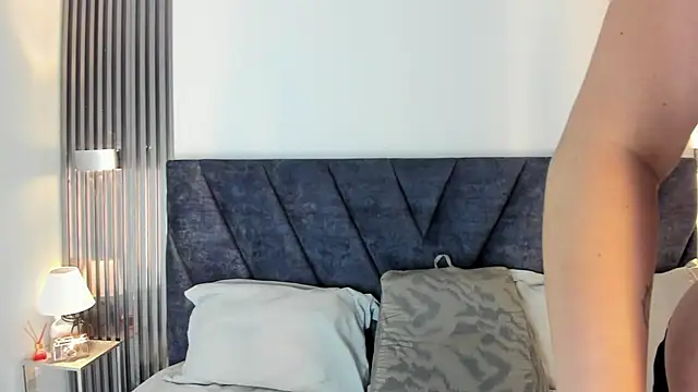 Snapshot of Karmilla_Rosse chatting on January 7, 2025, 11:37 am Karmilla Rosse online show from January 7, 2025, 11:37 am