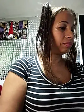 CaroMasha online show from March 22, 2025, 11:31 pm