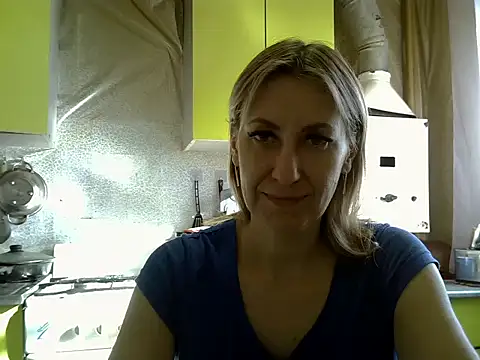 Snapshot of AshleyXHoney chatting on September 30, 2025, 6:51 am AshleyXHoney online show from September 30, 2025, 6:51 am