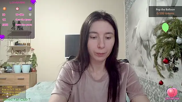 Snapshot of Wowpornoo chatting on December 26, 2024, 1:43 pm Wowpornoo online show from December 26, 2024, 1:43 pm