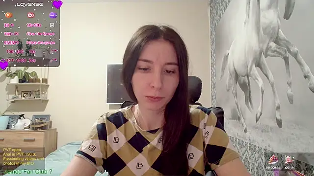 Snapshot of Wowpornoo chatting on January 23, 2025, 11:48 am Wowpornoo online show from January 23, 2025, 11:48 am