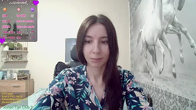 Snapshot of Wowpornoo chatting on January 31, 2025, 9:27 am Wowpornoo online show from January 31, 2025, 9:27 am