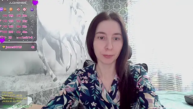 Snapshot of Wowpornoo chatting on February 15, 2025, 9:27 am Wowpornoo online show from February 15, 2025, 9:27 am