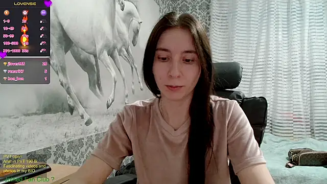 Snapshot of Wowpornoo chatting on February 18, 2025, 3:43 pm Wowpornoo online show from February 18, 2025, 3:43 pm