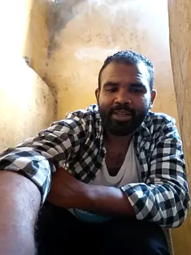 ListedLoin online show from October 31, 2025, 2:29 pm