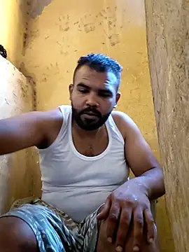 ListedLoin online show from July 11, 2026, 3:42 am