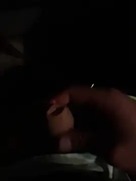 Snapshot of poldooooo chatting on November 2, 2025, 5:43 am poldooooo online show from November 2, 2025, 5:43 am