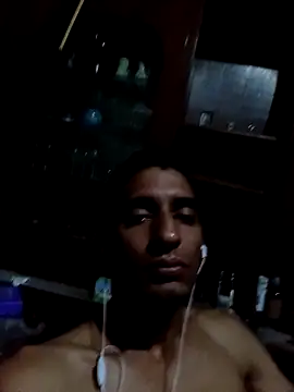 Snapshot of Pablunt-rap chatting on December 3, 2025, 12:40 am Pablunt-rap online show from December 3, 2025, 12:40 am