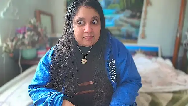 MelanieFawker online show from January 12, 2025, 5:44 pm