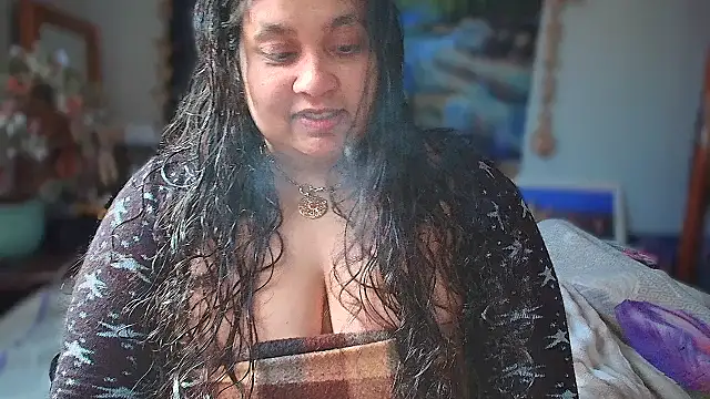 MelanieFawker online show from February 5, 2025, 5:42 pm