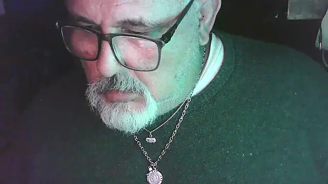 cashot58 online show from April 17, 2026, 10:35 pm