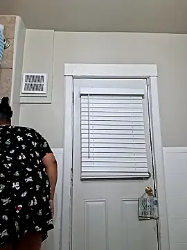 pinkpassionpleaser online show from February 23, 2026, 11:07 am