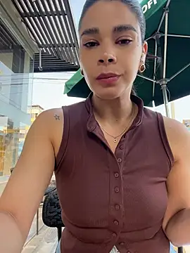 DaryRos online show from April 16, 2026, 9:39 pm