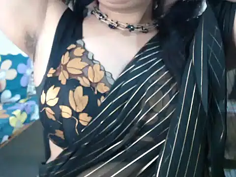 Snapshot of Inviting_Aanya chatting on February 15, 2025, 5:30 am Inviting Aanya online show from February 15, 2025, 5:30 am